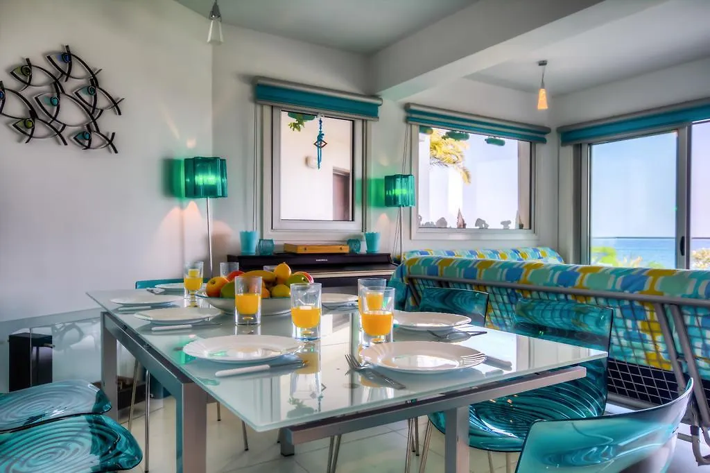 Apartamento Beachfront Trident Protaras Chipre